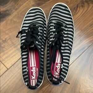 Never Worn Keds Black and White Patterned Sneakers